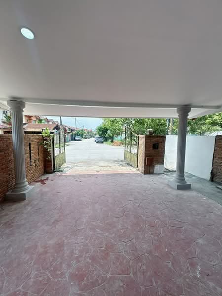 Rumah Teres 2 Tingkat untuk Dijual di Bandar Tasik Puteri (Rawang) - Sariza Hartanah - Exterior - PropertyGuru.com.my