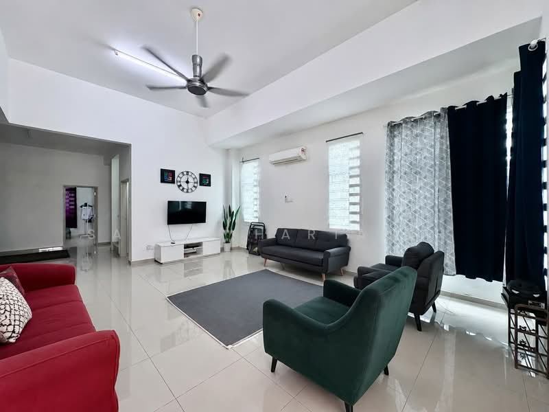 Rumah Berkembar untuk Dijual di Taman Merbok (Bukit Baru) - Sariza Hartanah - Living Room - PropertyGuru.com.my