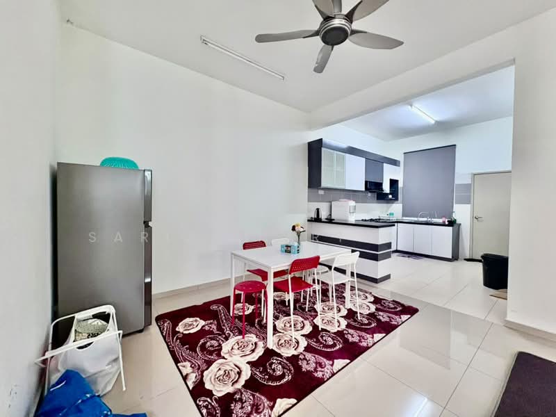 Rumah Berkembar untuk Dijual di Taman Merbok (Bukit Baru) - Sariza Hartanah - Dining Room - PropertyGuru.com.my