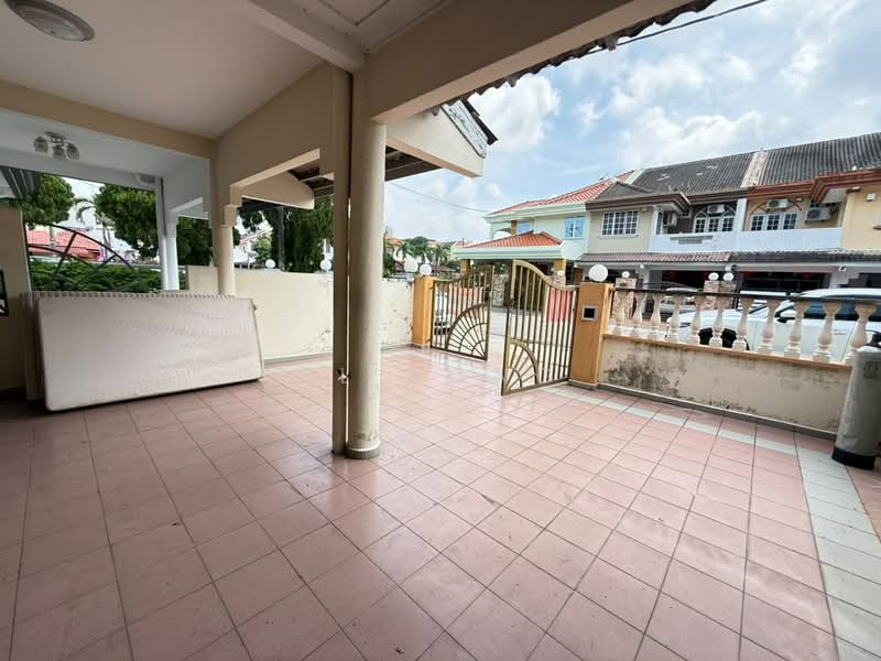 Rumah Teres 2 Tingkat untuk Dijual di Ujong Pasir (Melaka) - BL Bong - PropertyGuru.com.my