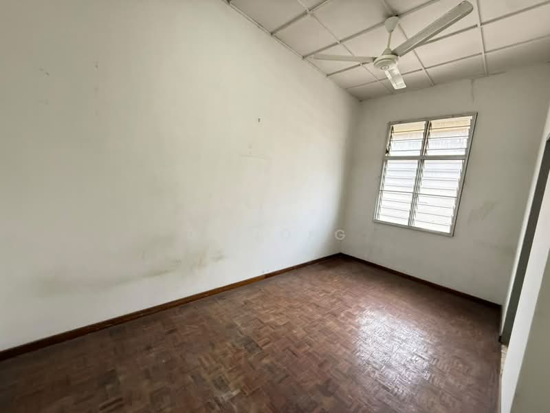 Rumah Teres 2 Tingkat untuk Dijual di Ujong Pasir (Melaka) - BL Bong - PropertyGuru.com.my
