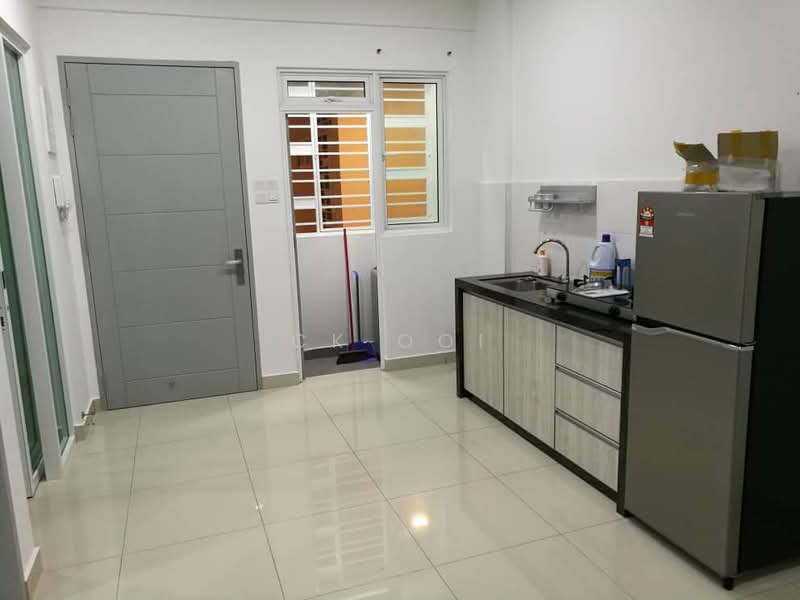 Condominium for Rent at Tropicana Bay Residences - CK Ooi - Kitchen - PropertyGuru.com.my