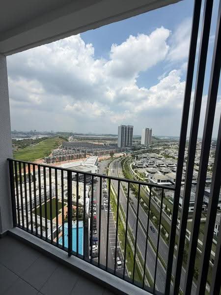 Kediaman Servis untuk Dijual di Hana @ Eco Ardence - Roger Phang - View - PropertyGuru.com.my