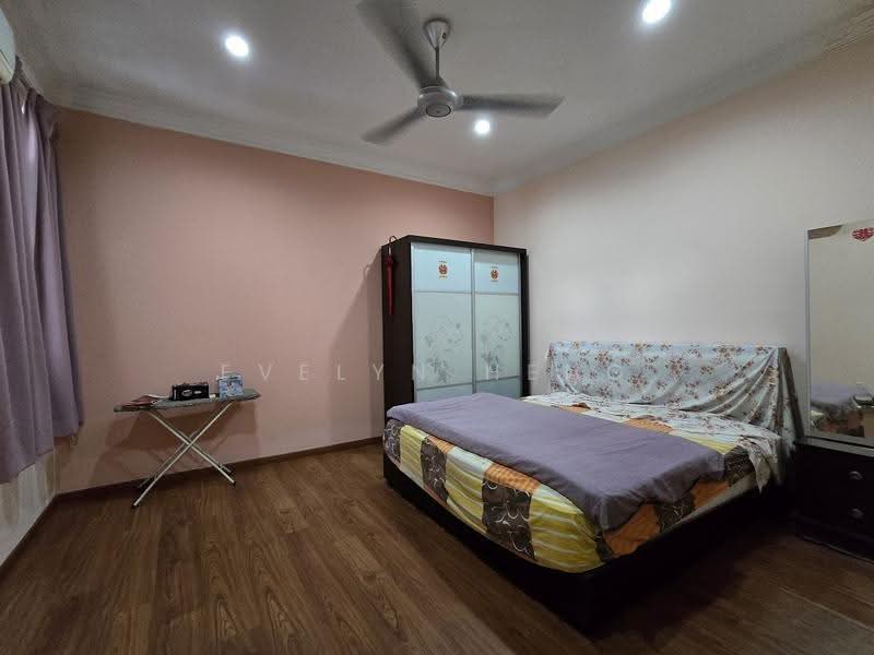 Rumah Kluster untuk Dijual di Taman Gaya (Ulu Tiram) - Evelyn Heng - Bedroom - PropertyGuru.com.my