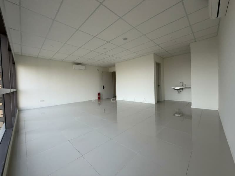 Service Residence for Sale at Edelweiss @ Tropicana Gardens - JR Chia - Interior - PropertyGuru.com.my