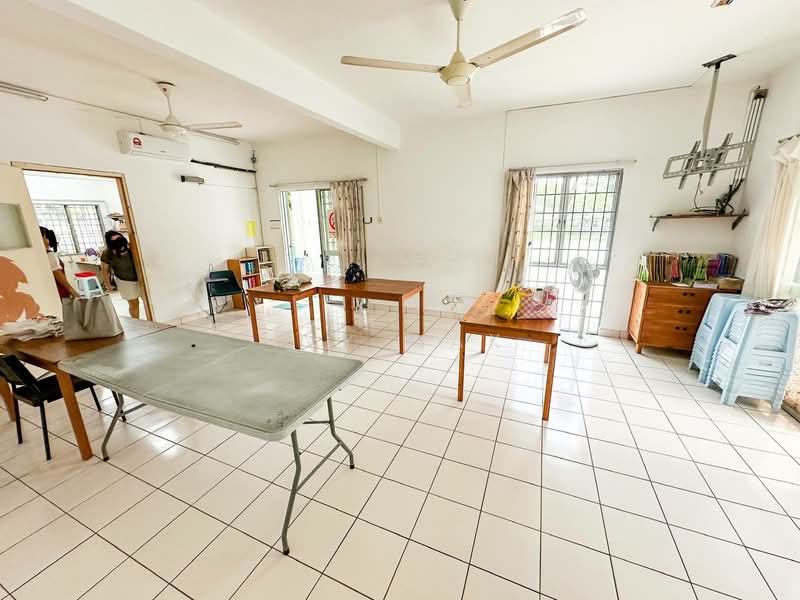 Rumah Teres 2 Tingkat untuk Disewa di Kota Kemuning (Shah Alam) - Ivy Mak - Study - PropertyGuru.com.my