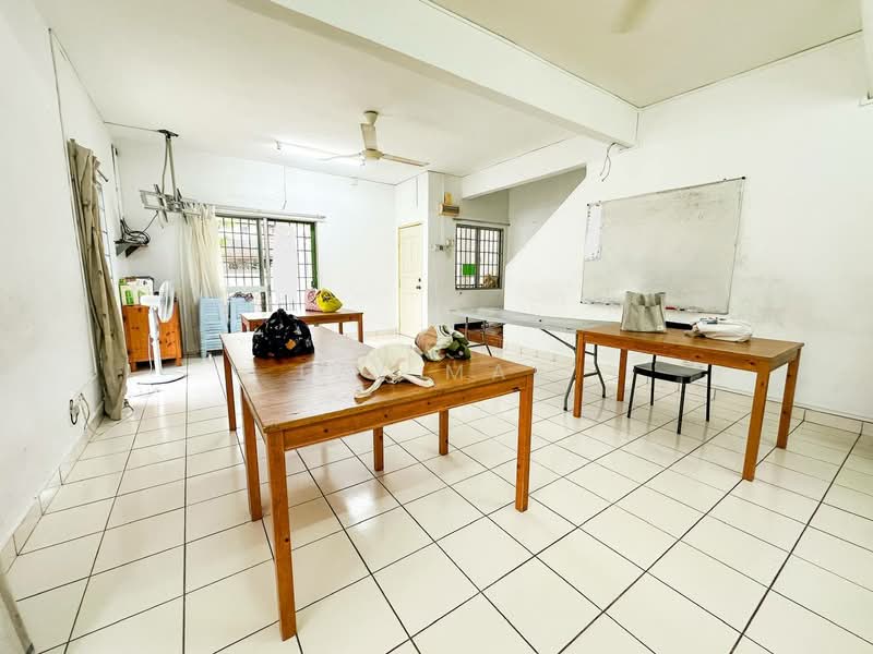 Rumah Teres 2 Tingkat untuk Disewa di Kota Kemuning (Shah Alam) - Ivy Mak - Study - PropertyGuru.com.my