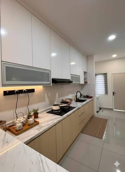 2-storey Terraced House for Rent in Cyberjaya (Selangor) - Mu'izz Halim - Kitchen - PropertyGuru.com.my