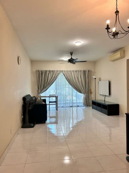 Servis Apartment untuk Disewa di Kiara Designer Suites - Fiona Lee - Living Room - PropertyGuru.com.my