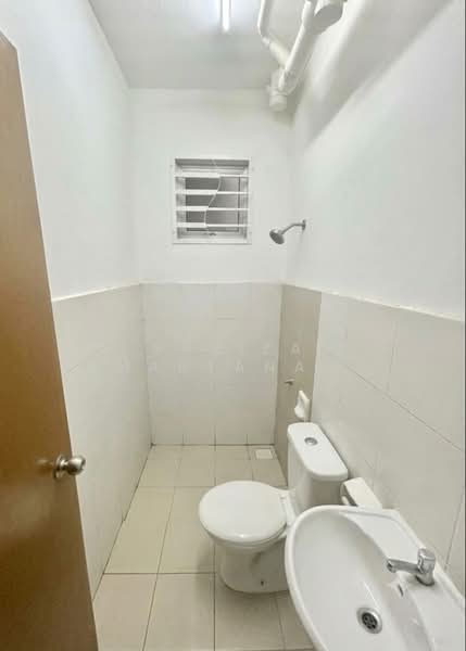 Apartment for Sale at Asteria - Sariza Hartanah - Bathroom - PropertyGuru.com.my
