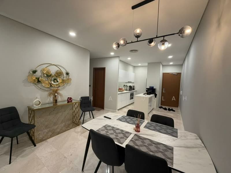 Servis Apartment untuk Disewa di Sky Suites @ KLCC - Anizah Abdullah - Dining Room - PropertyGuru.com.my
