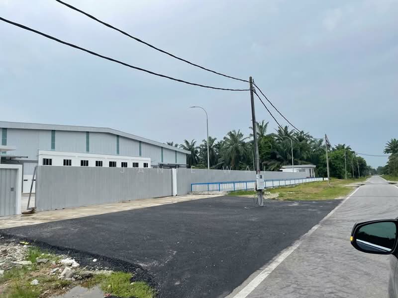 Kilang untuk Disewa di Kampung Teluk Mengkuang (Telok Panglima Garang) - Janie Wai - Exterior - PropertyGuru.com.my