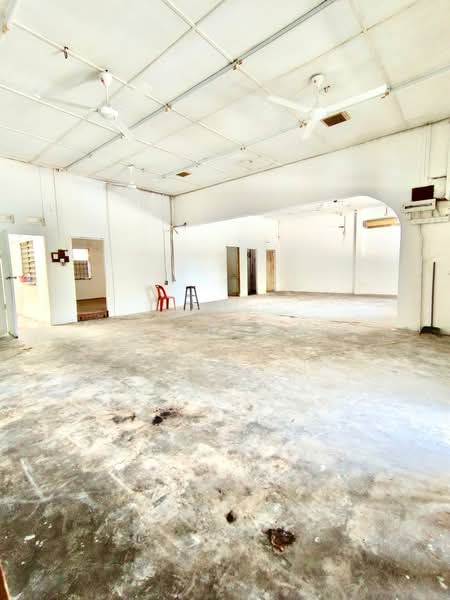 Shop for Sale in Kampung Lapan (Melaka City) - BL Bong - PropertyGuru.com.my
