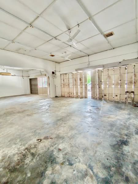 Shop for Sale in Kampung Lapan (Melaka City) - BL Bong - PropertyGuru.com.my