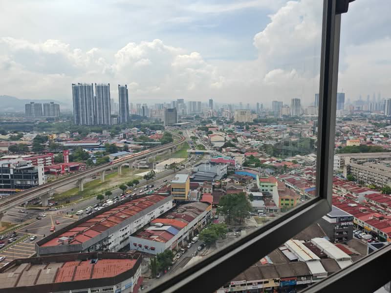 Servis Apartment untuk Disewa di Suite Enesta - JR Chia - View - PropertyGuru.com.my