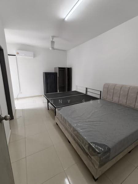 Rumah Kluster untuk Disewa di Taman Lagenda Putra (Kulai) - Danny See - Bedroom - PropertyGuru.com.my