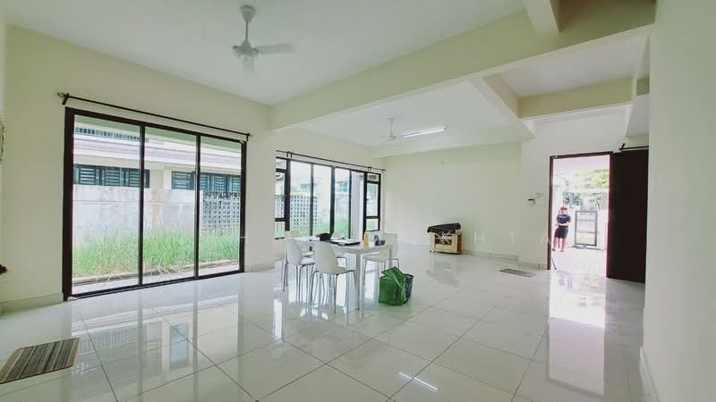 Rumah Berkembar untuk Dijual di Bandar Puncak Alam (Puncak Alam) - Najihah Mokhtar - PropertyGuru.com.my