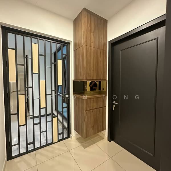 Servis Apartment untuk Dijual di The Park 2 - Gordon Tong - Entrance - PropertyGuru.com.my