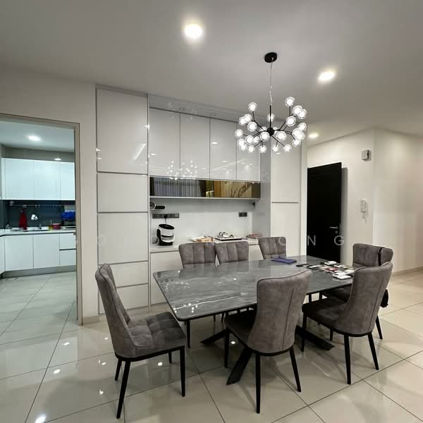 Servis Apartment untuk Dijual di The Park 2 - Gordon Tong - Dining Room - PropertyGuru.com.my