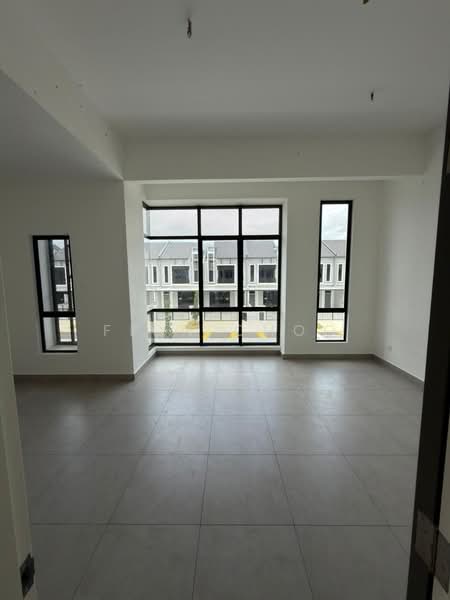 Rumah Teres 2-Tingkat untuk Dijual di Taman Eco Cascadia (Tebrau) - Fion Choo - PropertyGuru.com.my
