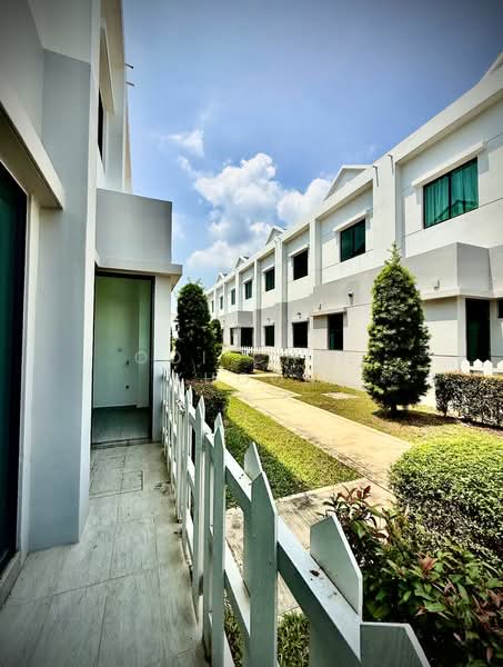 Rumah Teres untuk Dijual di Bandar Cassia (Batu Kawan) - Ooi Chee Khoon - Exterior - PropertyGuru.com.my