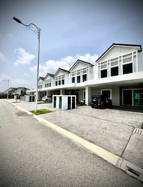 Rumah Teres untuk Dijual di Bandar Cassia (Batu Kawan) - Ooi Chee Khoon - Exterior - PropertyGuru.com.my