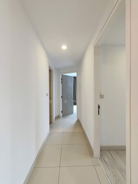 Condominium for Rent at Aragreens - Vivian Ho - Corridor - PropertyGuru.com.my