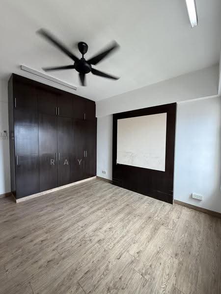 Kondominium untuk Disewa di Continental Heights - Ray Chong - Bedroom - PropertyGuru.com.my