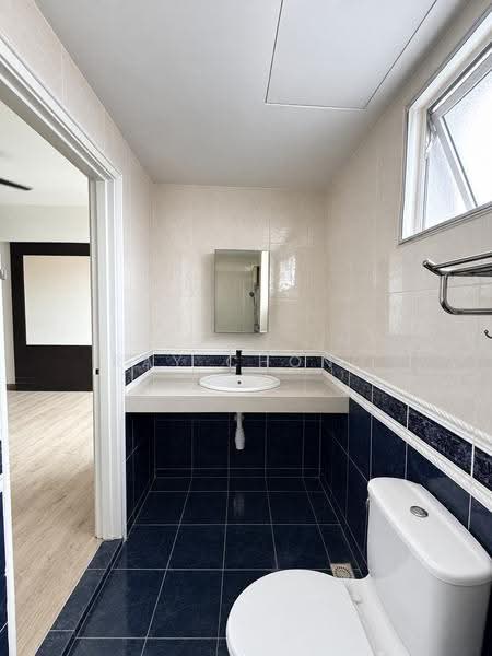 Kondominium untuk Disewa di Continental Heights - Ray Chong - Bathroom - PropertyGuru.com.my