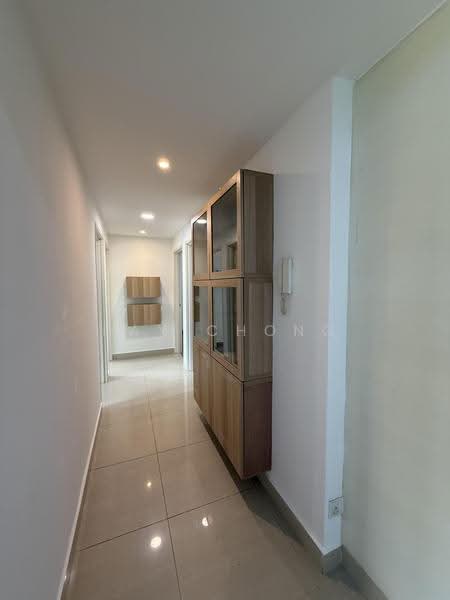 Kondominium untuk Disewa di Continental Heights - Ray Chong - Corridor - PropertyGuru.com.my