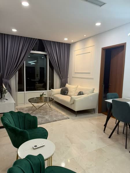 Servis Apartment untuk Disewa di Sky Suites @ KLCC - Anizah Abdullah - Living Room - PropertyGuru.com.my