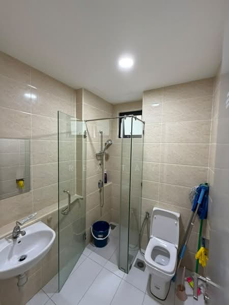 Servis Apartment untuk Disewa di One Residence - Rex Tan - Bathroom - PropertyGuru.com.my