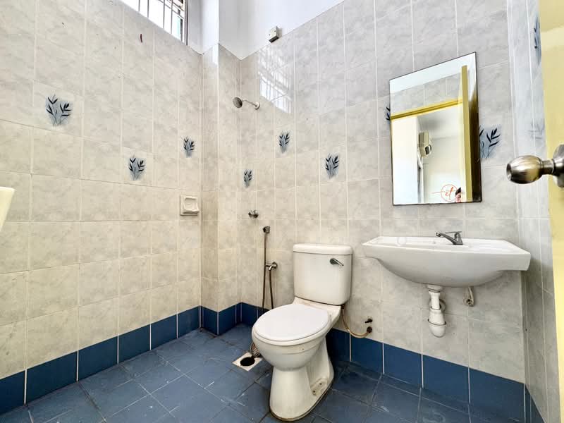 Rumah Teres 2 Tingkat untuk Dijual di Setia Impian (Setia Alam) - Jansen Khoo - Bathroom - PropertyGuru.com.my