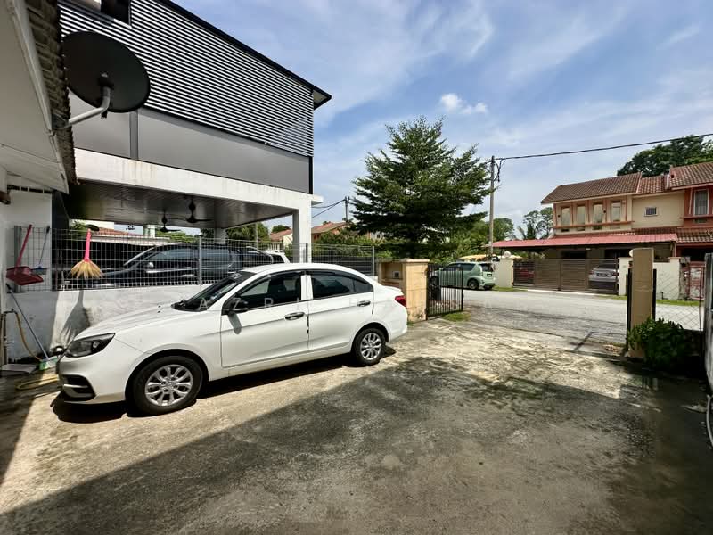 2-storey Terraced House for Sale in Taman Desa Mas (Rawang) - Nazri Hassan - PropertyGuru.com.my