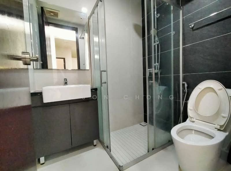 Kondominium untuk Disewa di Amberside @ Country Garden Danga Bay - Benson Chong - Bathroom - PropertyGuru.com.my