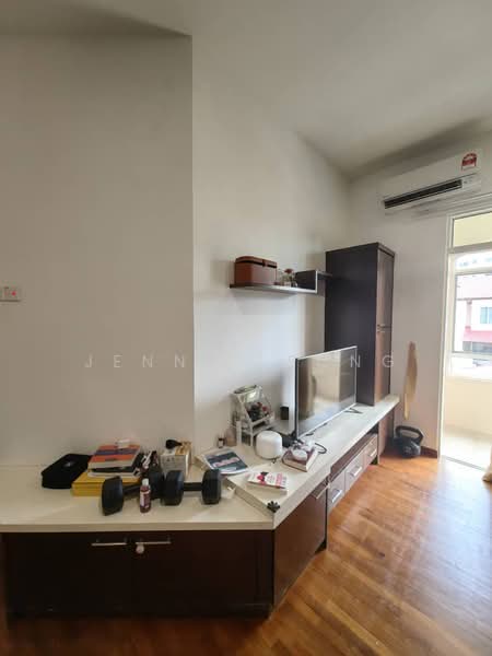Rumah Teres 3 Tingkat untuk Disewa di Tanjung Bungah (Penang) - Jenny Leong - Living Room - PropertyGuru.com.my