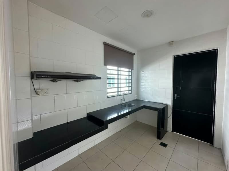 2.5-storey Terraced House for Sale in Ipoh (Perak) - Stephen Siew - Kitchen - PropertyGuru.com.my