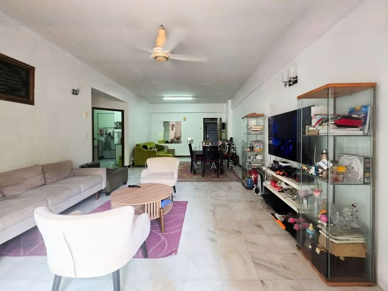 Condominium for Sale at Emerald Hill Condominium - Zul Syafiq - Living Room - PropertyGuru.com.my