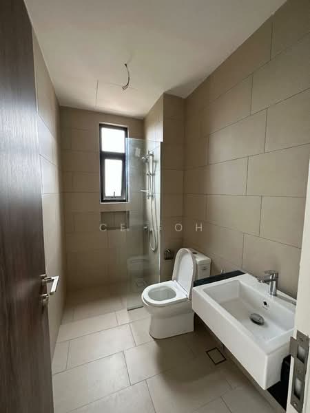Kondominium untuk Dijual di Valencia Residence - CE Goh - Bathroom - PropertyGuru.com.my