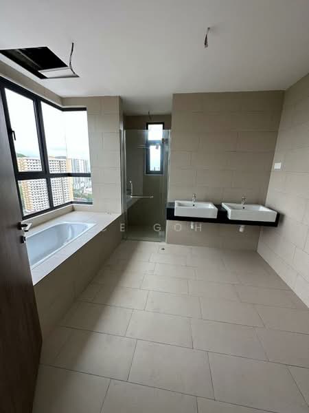 Kondominium untuk Dijual di Valencia Residence - CE Goh - Bathroom - PropertyGuru.com.my
