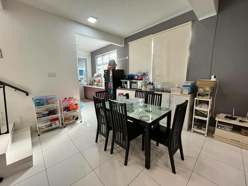 2-storey Terraced House for Sale in Bandar Penawar (Kota Tinggi) - Jennie Chew - Dining Room - PropertyGuru.com.my