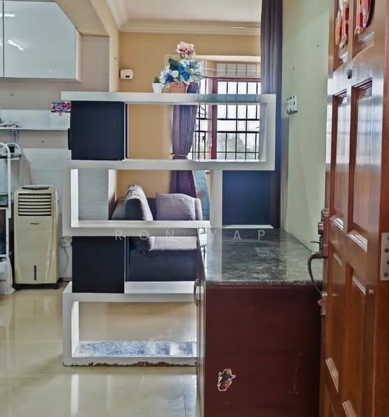Pangsapuri untuk Dijual di Aman Dua - Ron Yap - Living Room - PropertyGuru.com.my