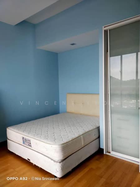 Kondominium untuk Dijual di Kiaramas Danai - Vincent Yeoh - Bedroom - PropertyGuru.com.my