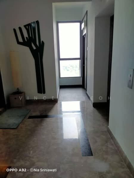 Kondominium untuk Dijual di Kiaramas Danai - Vincent Yeoh - Corridor - PropertyGuru.com.my