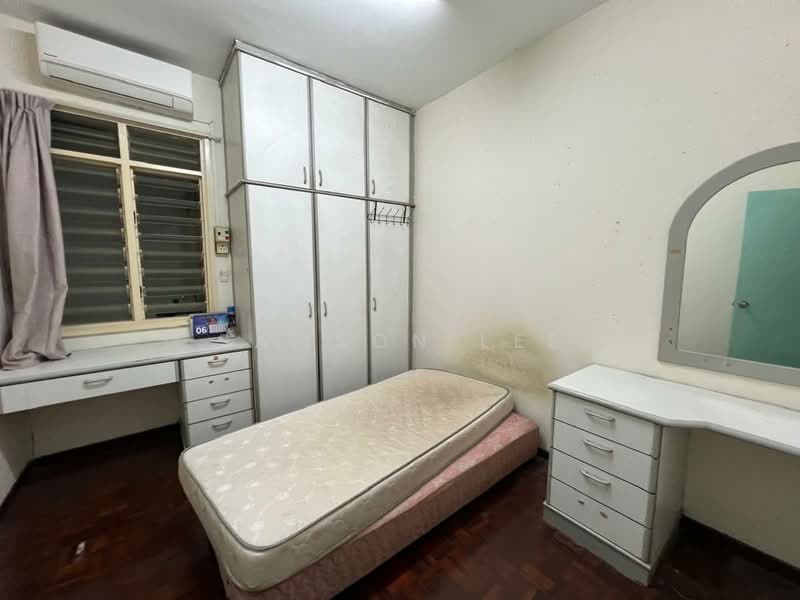 Condominium for Rent at University Tower - Samson Lee - Bedroom - PropertyGuru.com.my