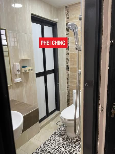 3-storey Terraced House for Sale in Teluk Kumbar (Penang) - Phei Ching - Bathroom - PropertyGuru.com.my
