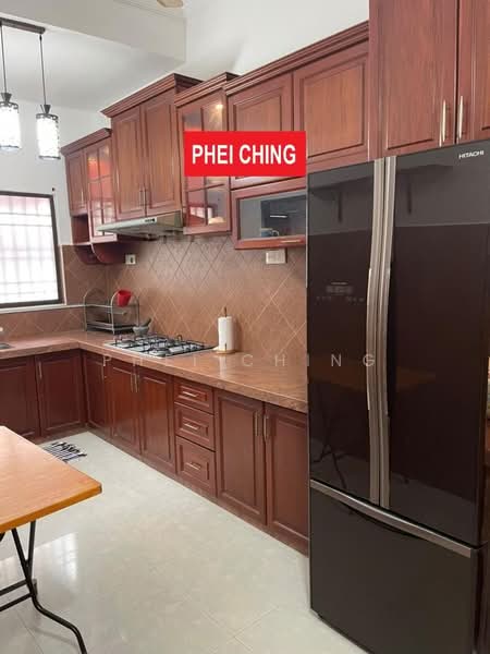 3-storey Terraced House for Sale in Teluk Kumbar (Penang) - Phei Ching - Kitchen - PropertyGuru.com.my