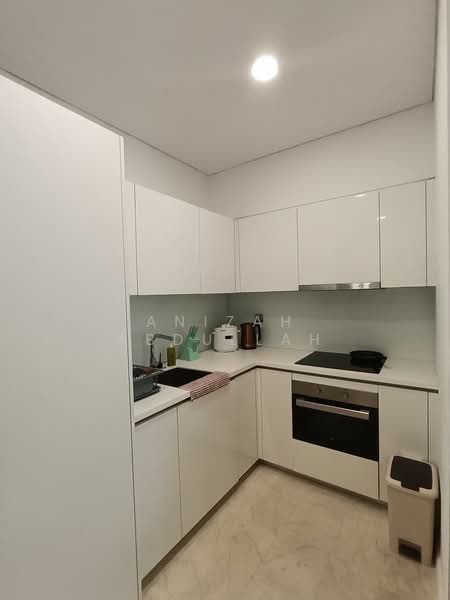 Servis Apartment untuk Disewa di Sky Suites @ KLCC - Anizah Abdullah - Kitchen - PropertyGuru.com.my