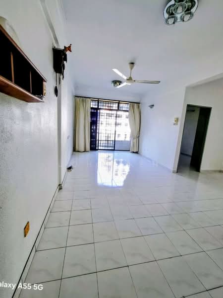 Pangsapuri untuk Dijual di Desa Permai Indah Apartment - John Teh - Living Room - PropertyGuru.com.my