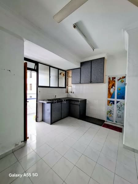 Pangsapuri untuk Dijual di Desa Permai Indah Apartment - John Teh - Kitchen - PropertyGuru.com.my